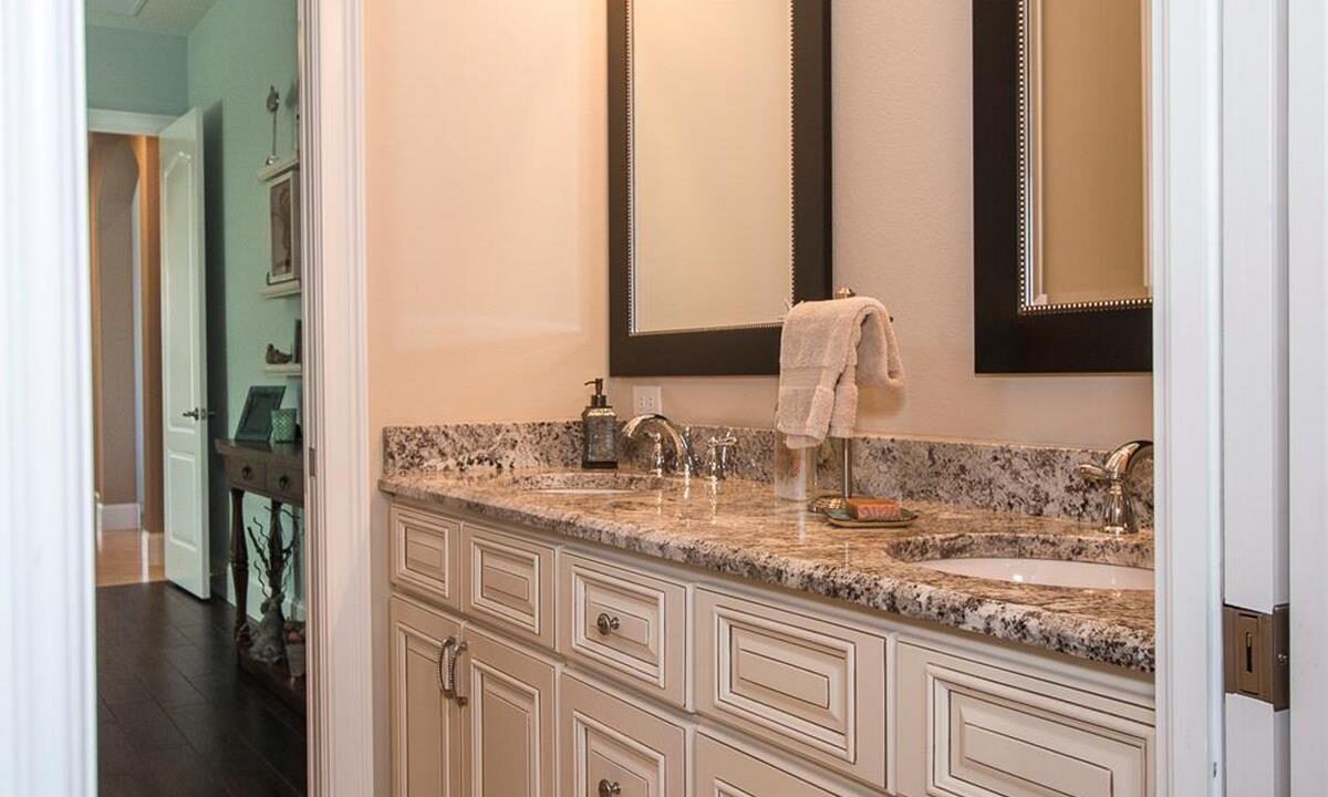 21 Las Palmas Way_24