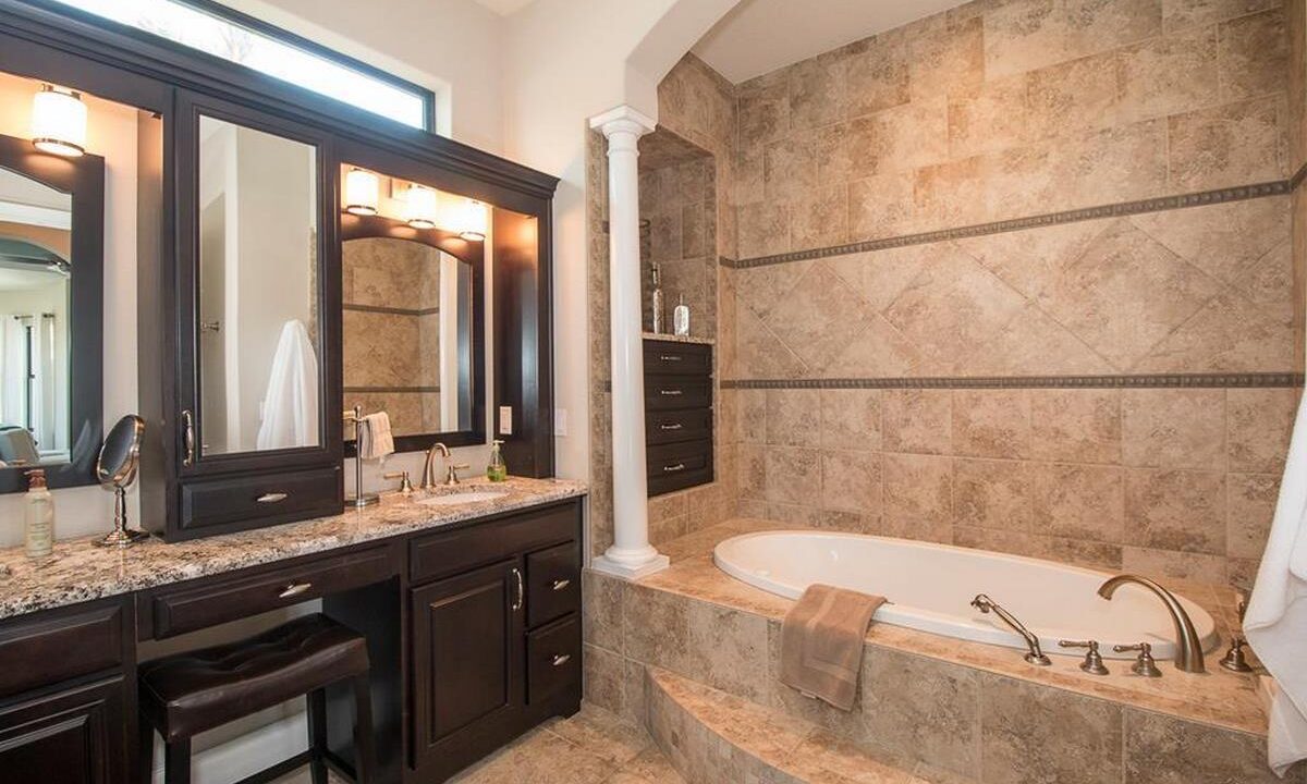 21 Las Palmas Way_27