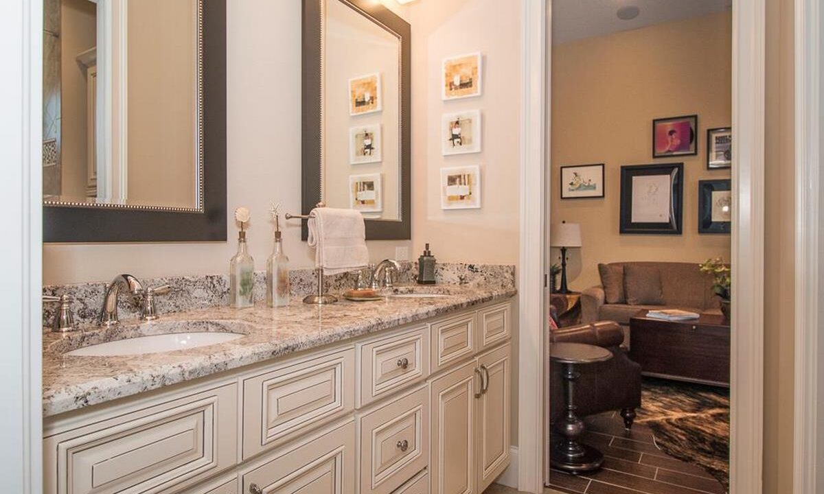 21 Las Palmas Way_33