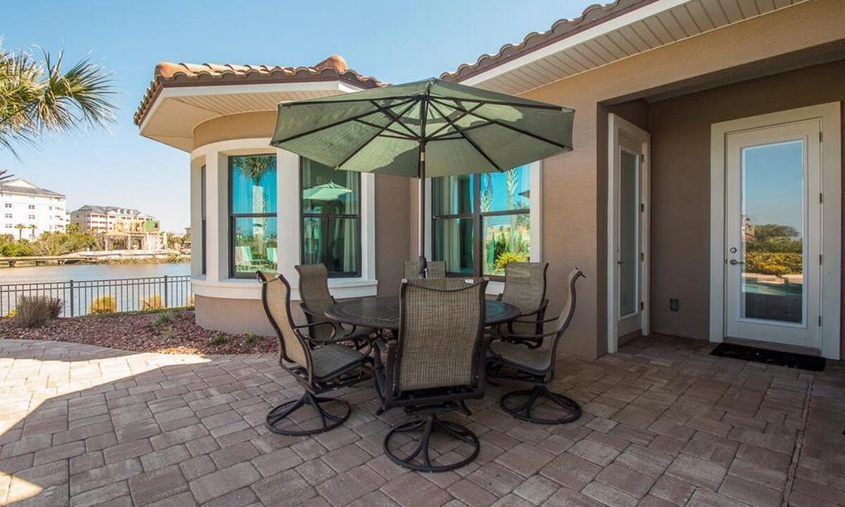 21 Las Palmas Way_40