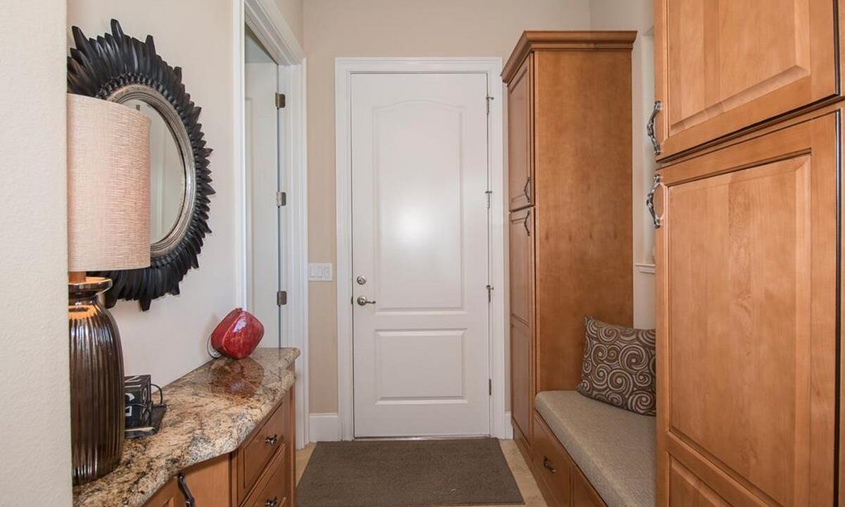 21 Las Palmas Way_42