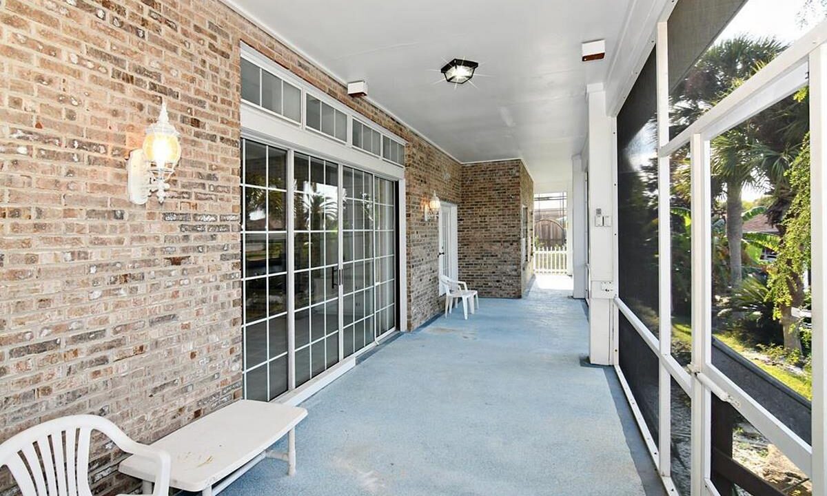 25 Coolidge Ct_12