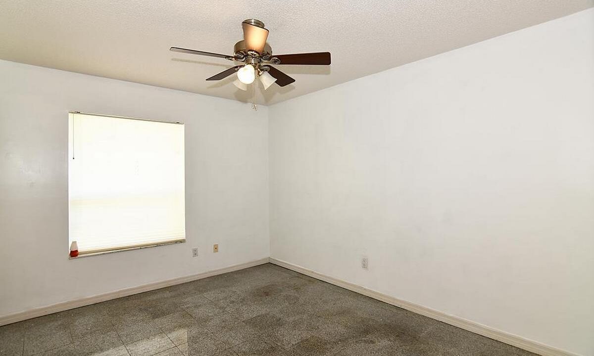 25 Coolidge Ct_34