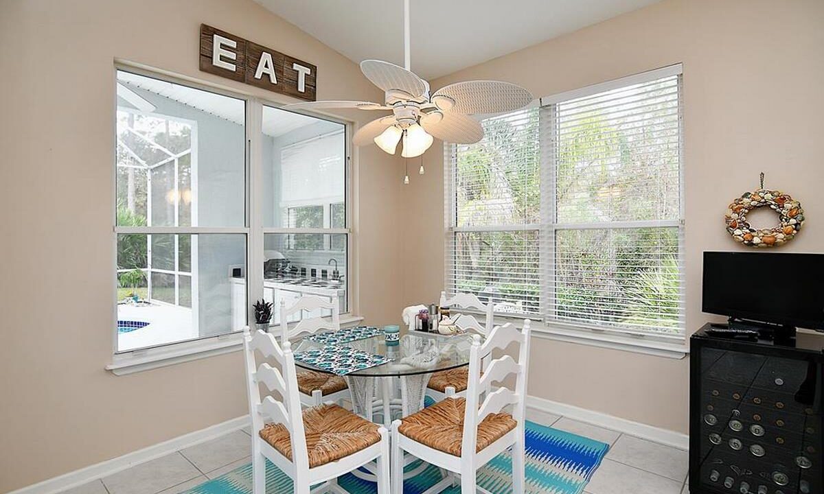 23 Waterside Pkwy W 11