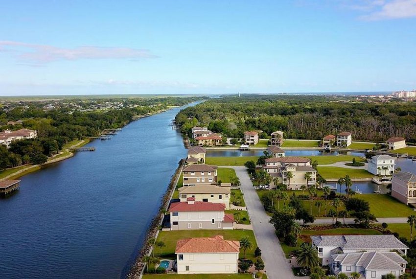 286 Yacht Harbor Dr 16