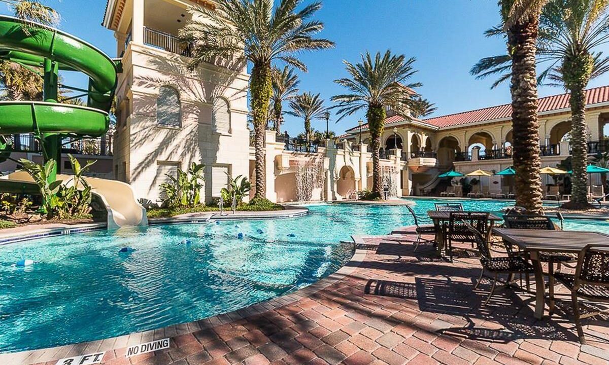 200 Ocean Crest Dr 345 024