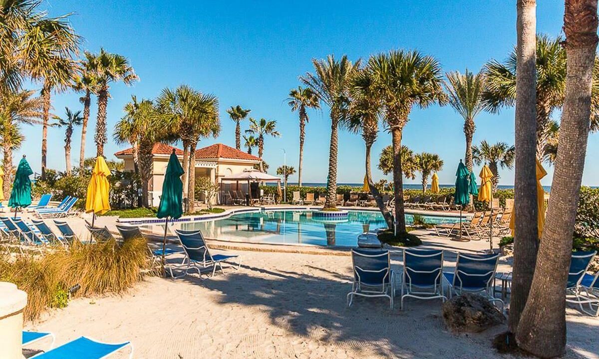 200 Ocean Crest Dr 345 026