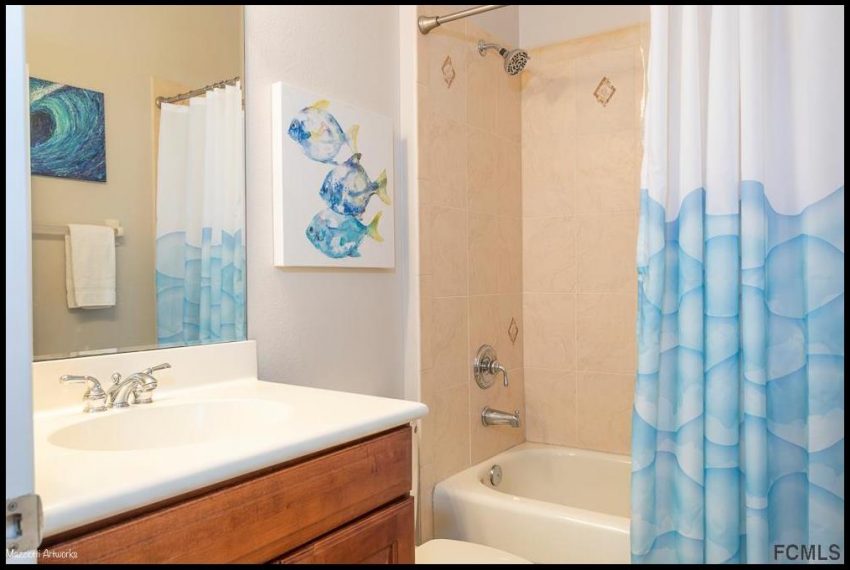 800 Cinnamon Bch Way 725 021