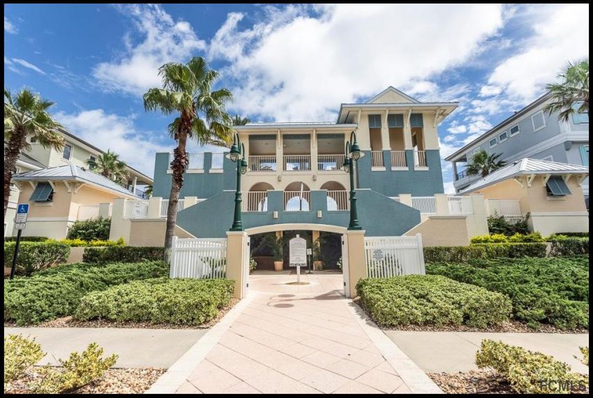 800 Cinnamon Bch Way 725 025