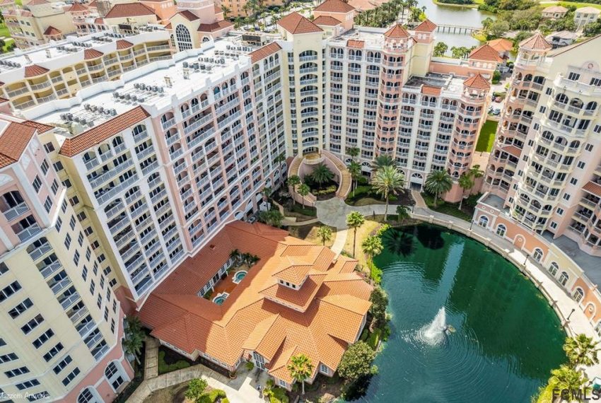 200 Ocean Crest Drive 709 002