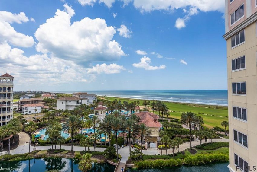 200 Ocean Crest Drive 709 014