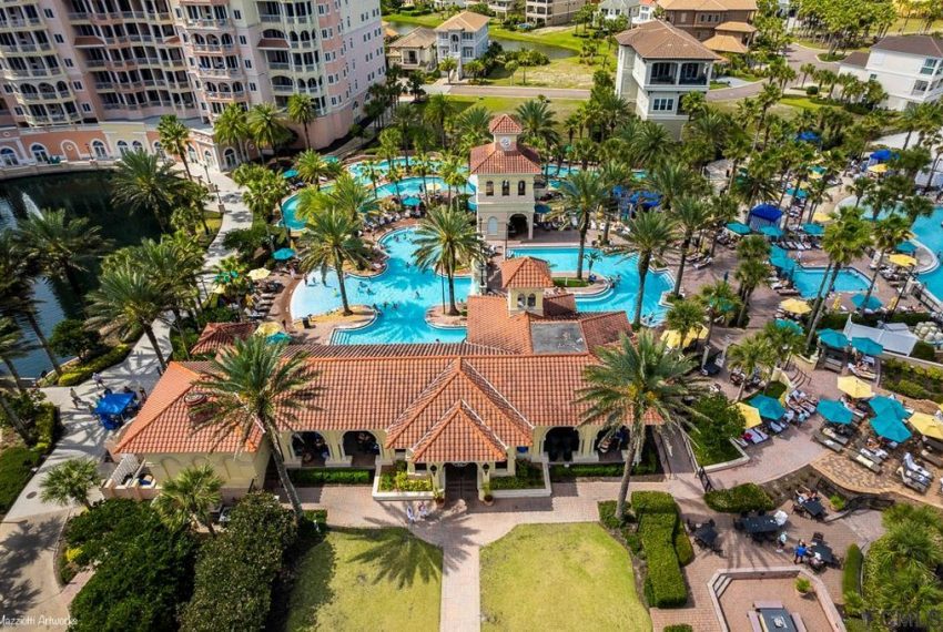 200 Ocean Crest Drive 709 029