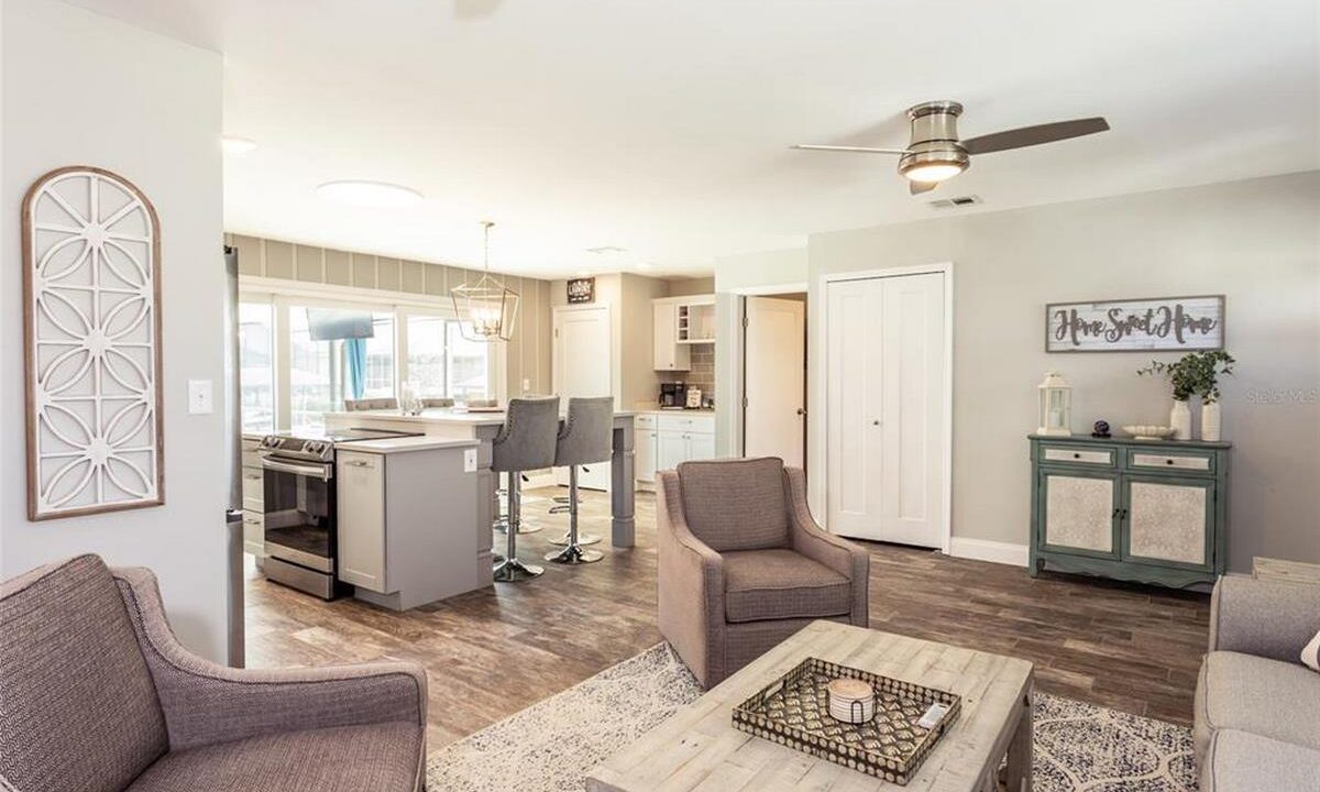 28 Coconut Ct 06