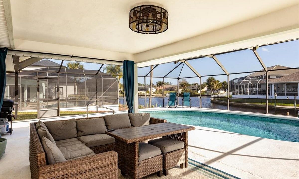 28 Coconut Ct 56
